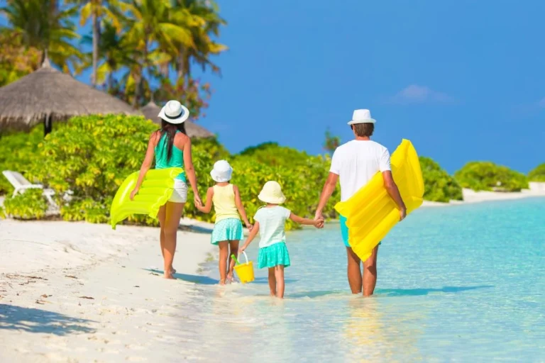 How to Plan Family Trips on a Budget: The 2026 Authority Reference
